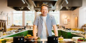 Jamie Oliver and Prezzo team to revive Jamie's Italian