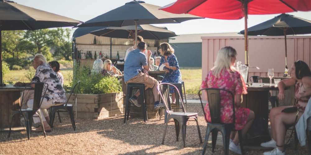 Kinsbrook Vineyard opens evening restaurant