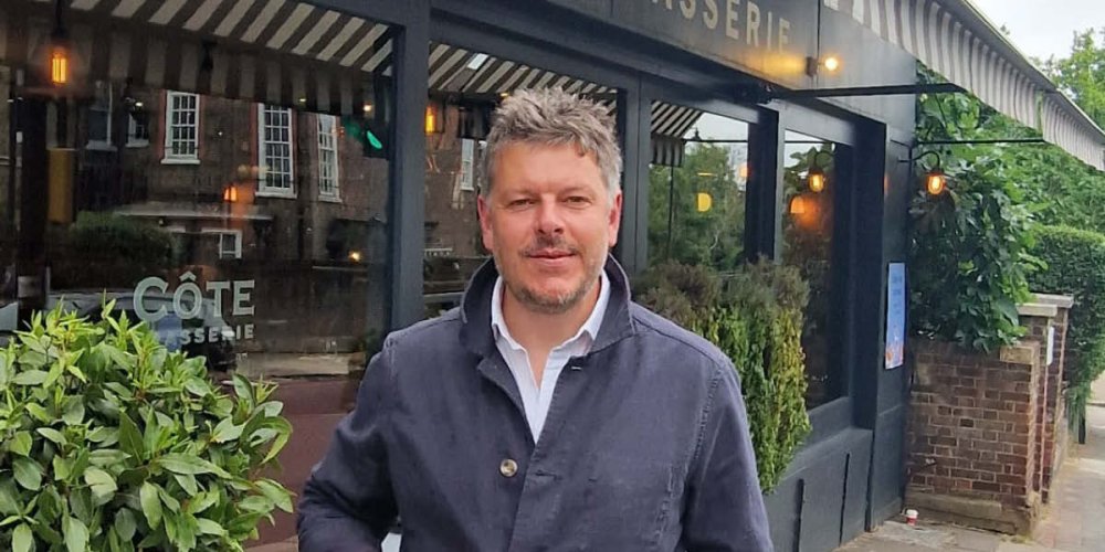 Lusmanns returns to the capital after 20-year hiatus